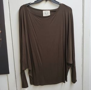 Women's Dolman Sleeve Shirt